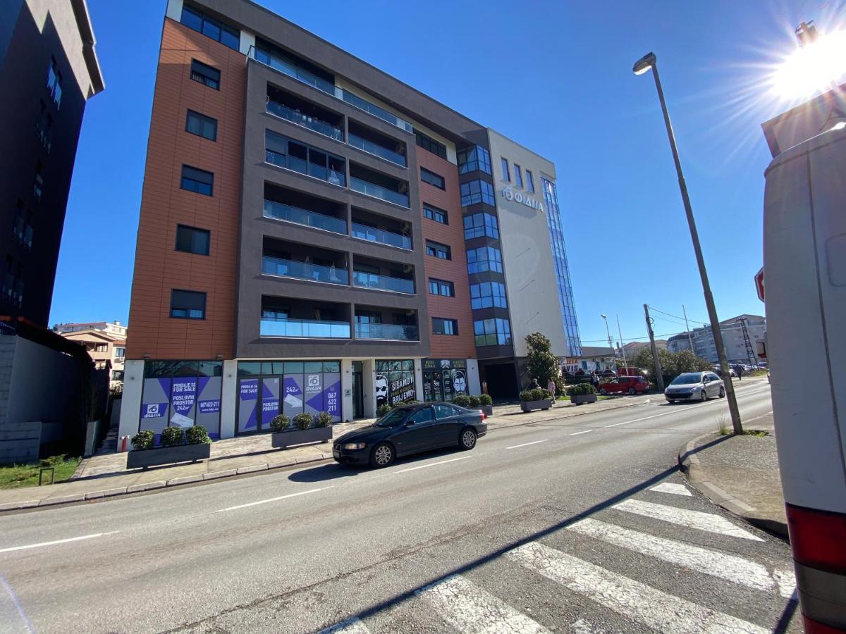 Apartment Sofia, City Centar Подгорица Екстериор снимка