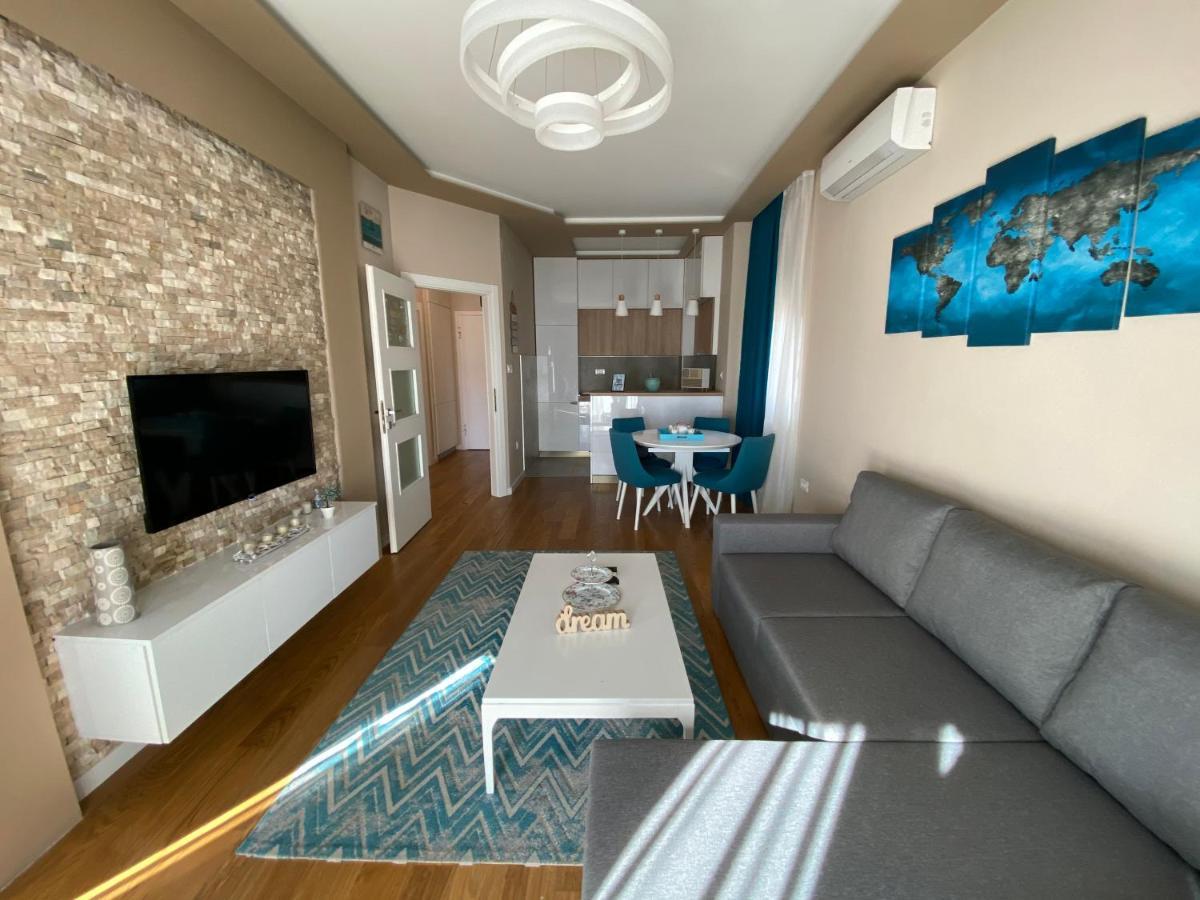 Apartment Sofia, City Centar Подгорица Екстериор снимка