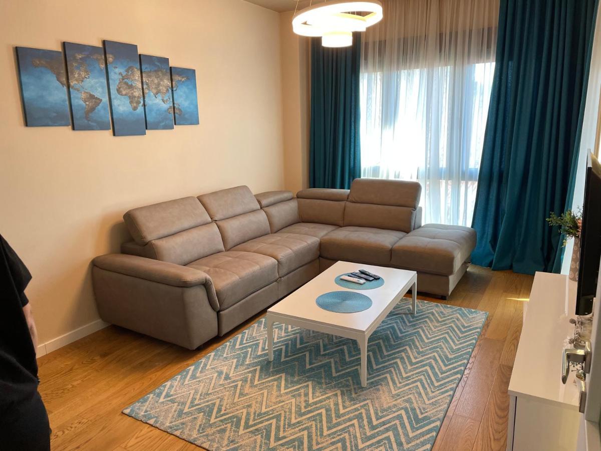Apartment Sofia, City Centar Подгорица Екстериор снимка